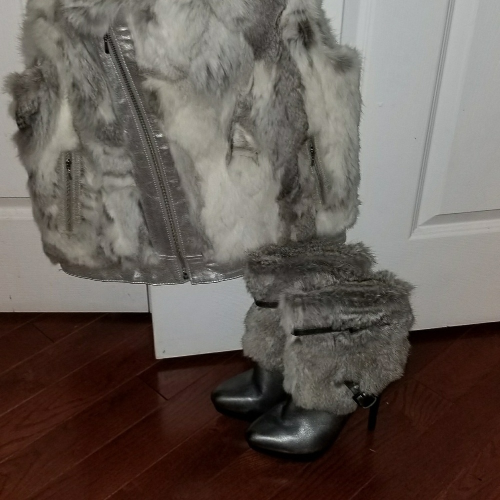 Brand New Beautiful Rabbit Fur Jacket - Picture 3 of 3